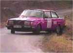 Volvo 242 going wide - 1.12 MB (no sound)